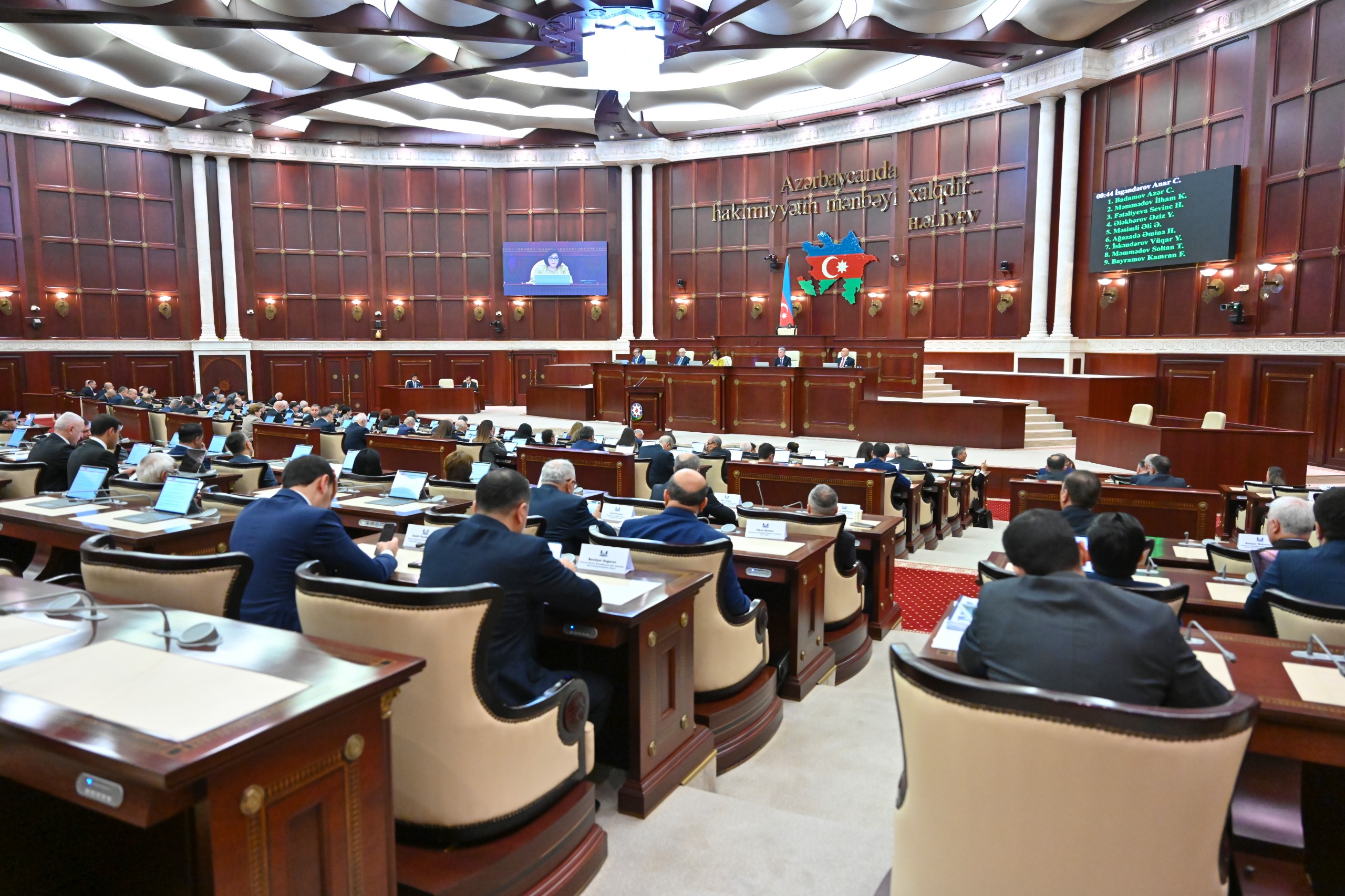 Milli Məclis 2025-ci ilin dövlət büdcəsini birinci oxunuşda qəbul edib Milli Məclis 2025-ci ilin dövlət büdcəsini birinci oxunuşda qəbul edib