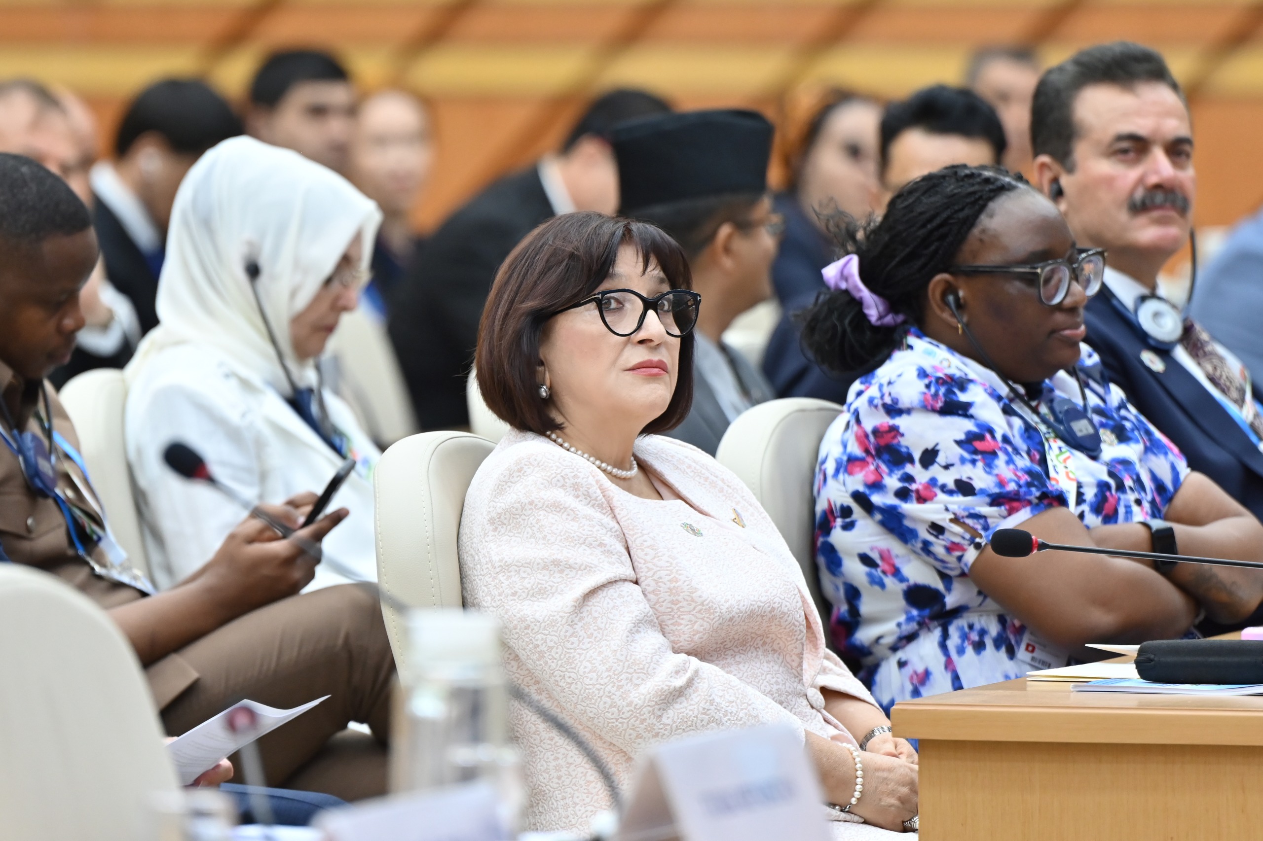 Milli Məclisin sədri Sahibə Qafarova Türkmənistanda BMT Konfransı çərçivəsində keçirilən Parlamentlərarası Forumda iştirak edib Milli Məclisin sədri Sahibə Qafarova Türkmənistanda BMT Konfransı çərçivəsində keçirilən Parlamentlərarası Forumda iştirak edib